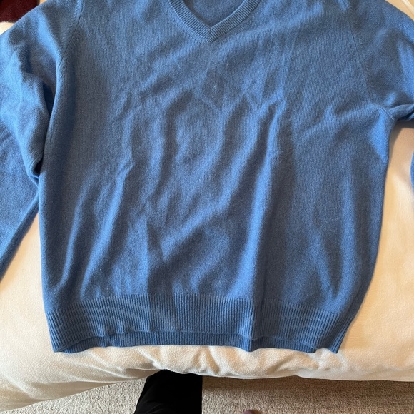 Cashmere sweater - Picture 2 of 2